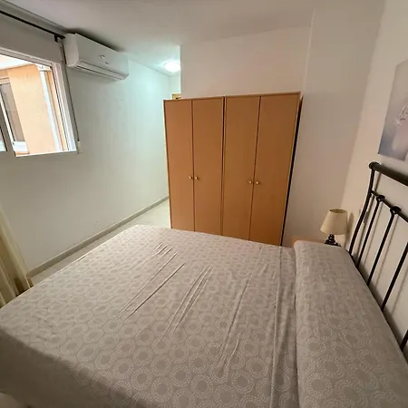 Biga House * Бенидорм