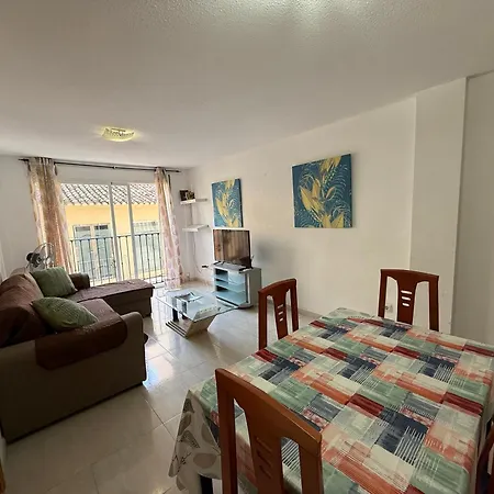 Biga House Бенидорм